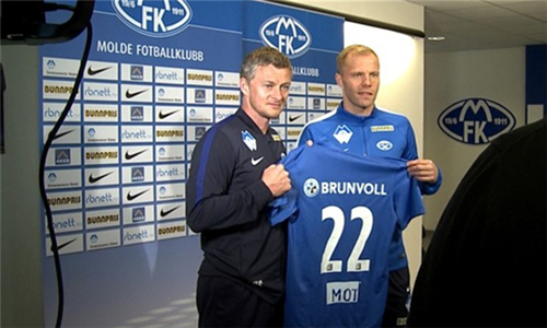 收获亚冠客场首分，杨明洋：继续努力继续拼（亚冠客场斩获首分，杨明洋：仍将继续拼搏）