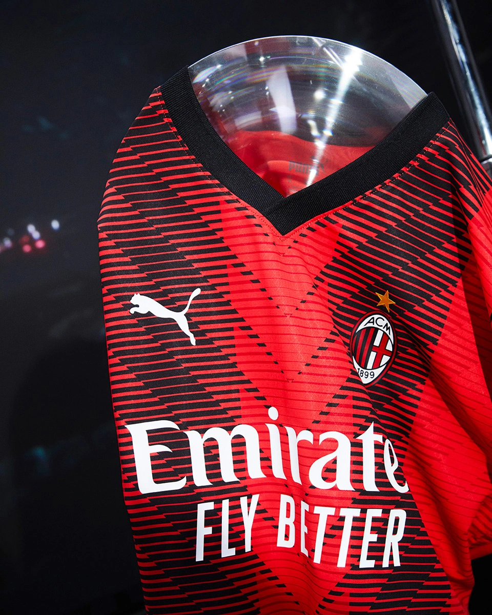 成都南看台球迷赛前训练喊话：绝不允许河南这种队在我们主场庆祝