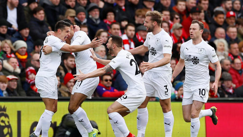 赞比亚主帅：马里大部分球员我都很了解，他们身体非常强壮（赞比亚主帅称了解多数马里球员：身体对抗能力很强）