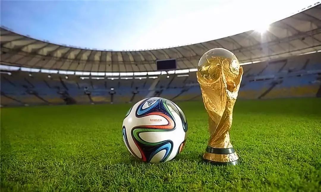 克罗斯：我从小就是不莱梅球迷；很高兴再次和马塞洛一起踢球