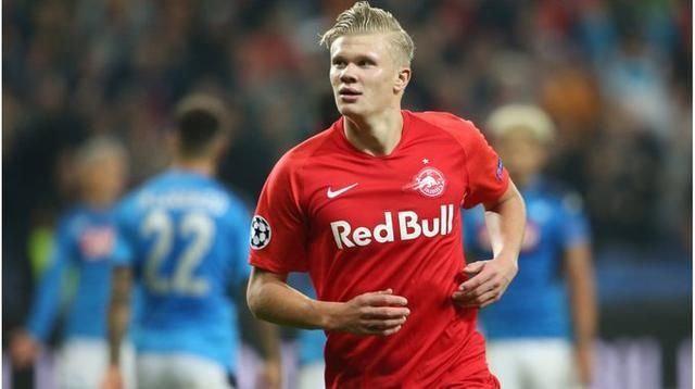 B席48次英超助攻超越阿圭罗，曼城队史仅次于丁丁和D席（B席英超助攻数达48次，已超阿圭罗，曼城队史仅逊德布劳内与大卫席尔瓦）