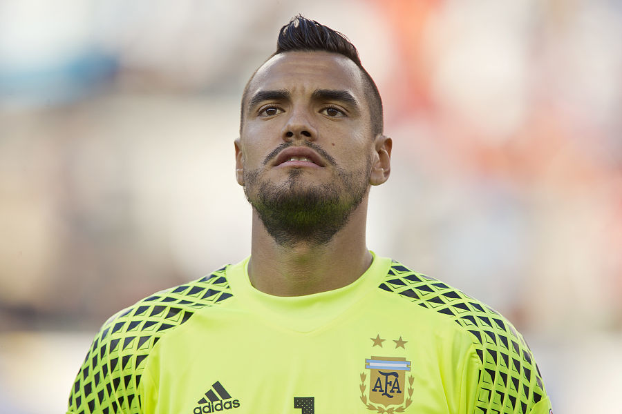 天空体育：谢什科膝盖受伤，或将错过斯洛文尼亚的世预赛