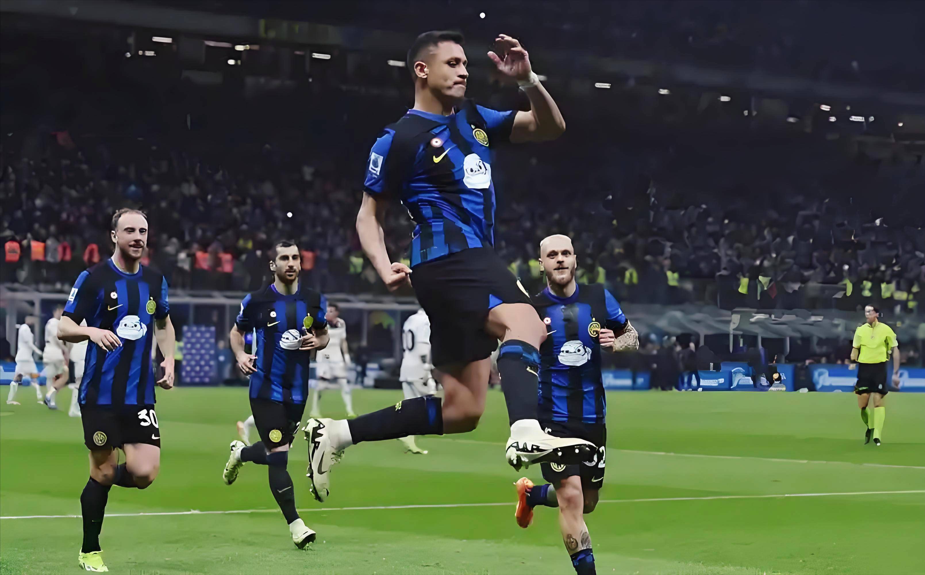 库尔图瓦：阿隆索与我们关系很好，亚马尔的言论反而激励我们（库尔图瓦：我们与阿隆索关系融洽，亚马尔的言论反倒成了动力）