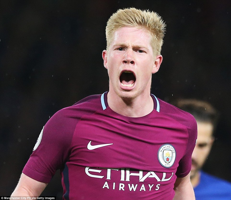 意甲半场：劳塔罗破门，莫拉塔伤退，国米1-0科莫（意甲半场战报：劳塔罗建功，莫拉塔伤退，国米暂1-0领先科莫）